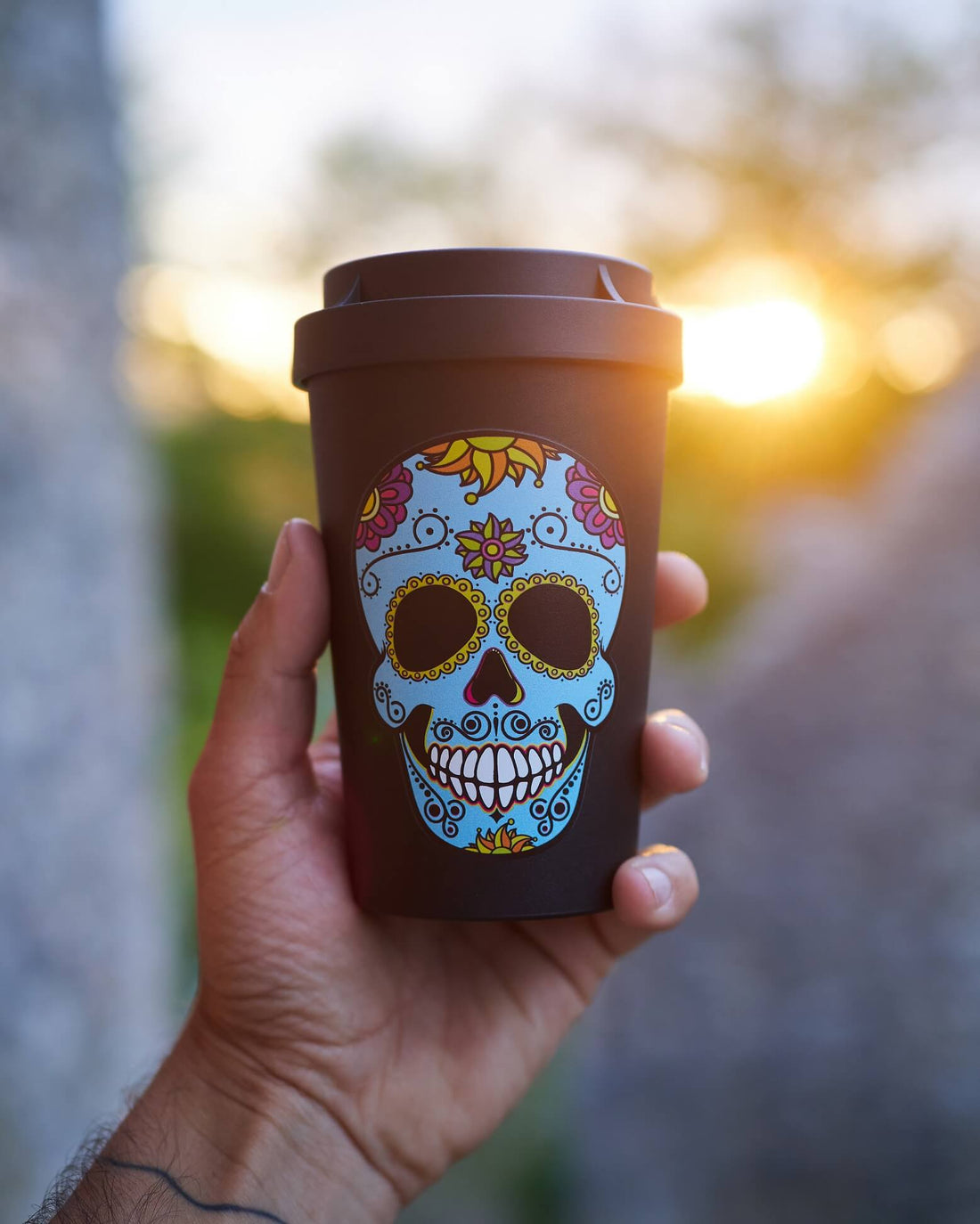 Mehrweg Becher Kaffeebecher togo artgritt Edition mit Totenkopf Mexiko vor untergehender Sonne